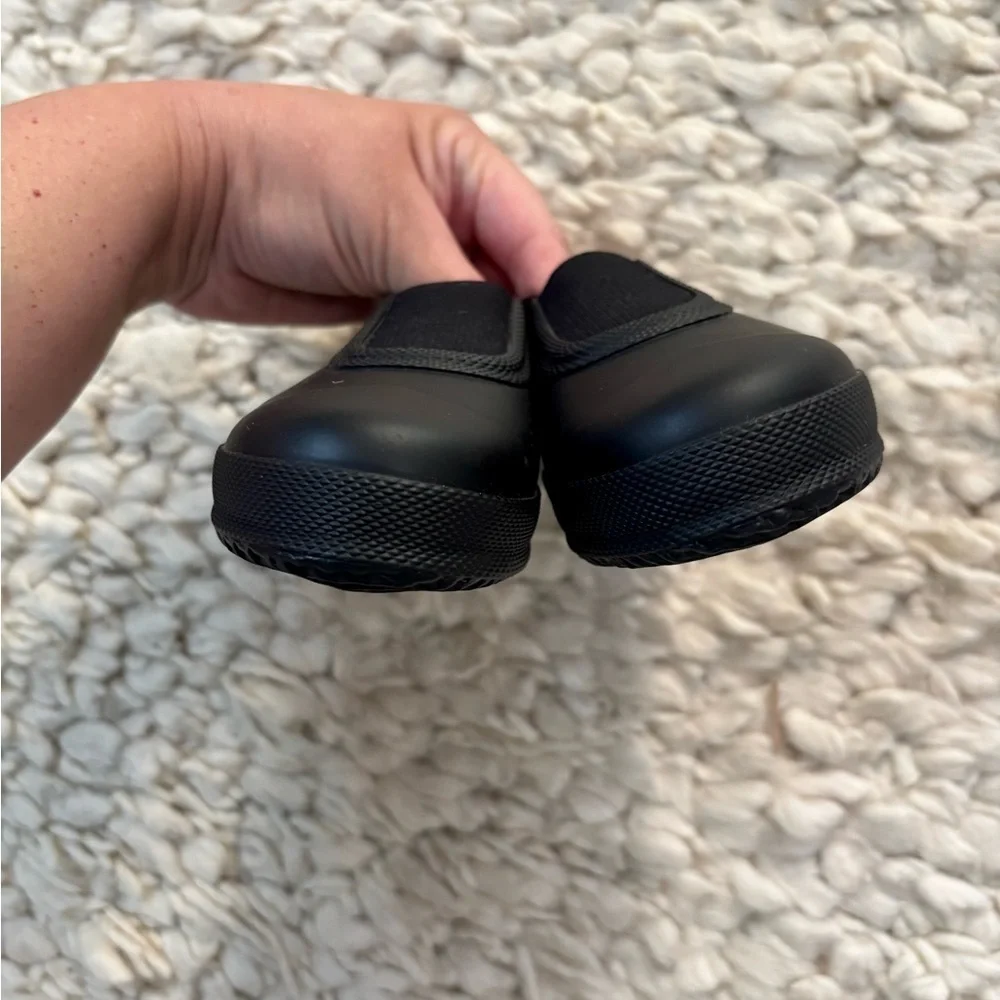 Hunter Kids Black Slip-On Shoes